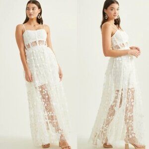 ALTAR’D STATE Evangeline White Floral Appliqué Corset Maxi Dress NWT Medium